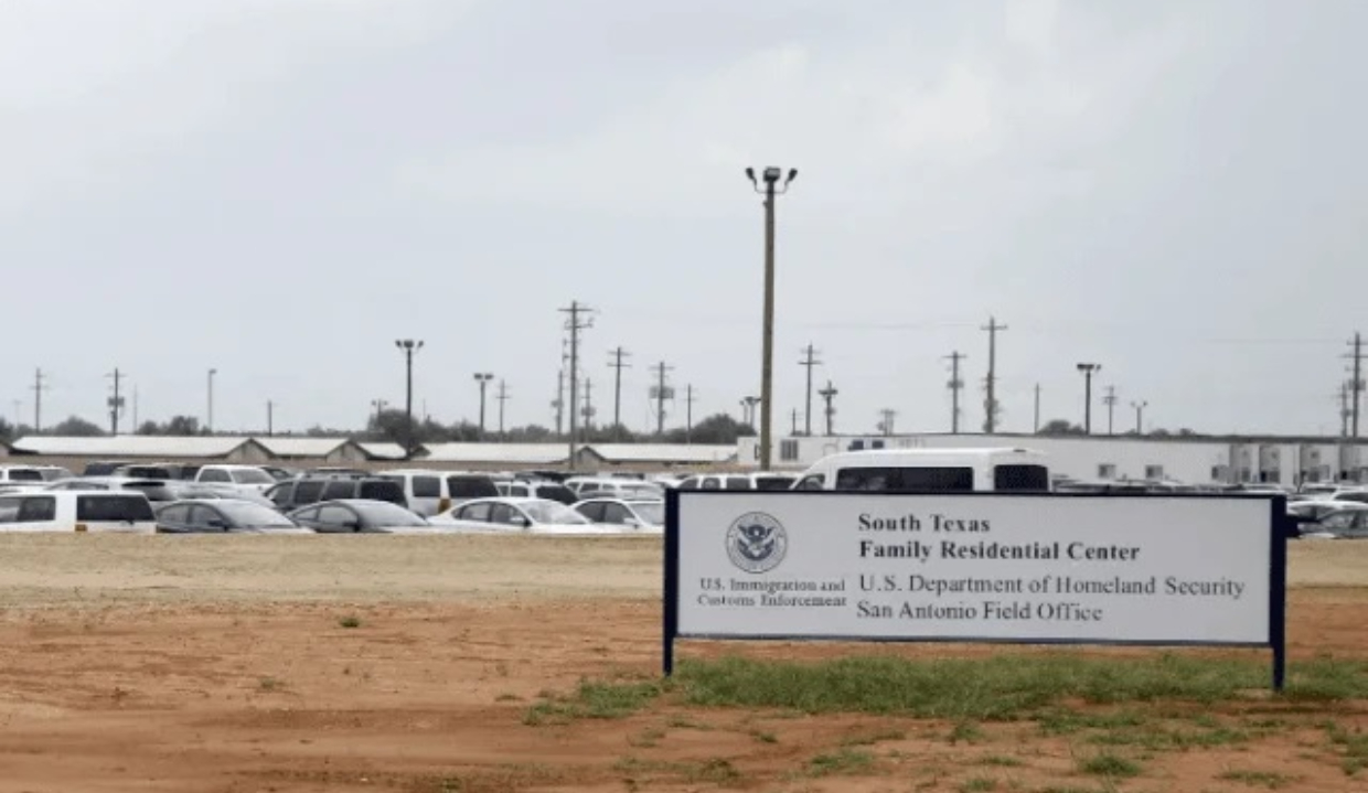 South Texas Family Residential Center, na cidade de Dilley