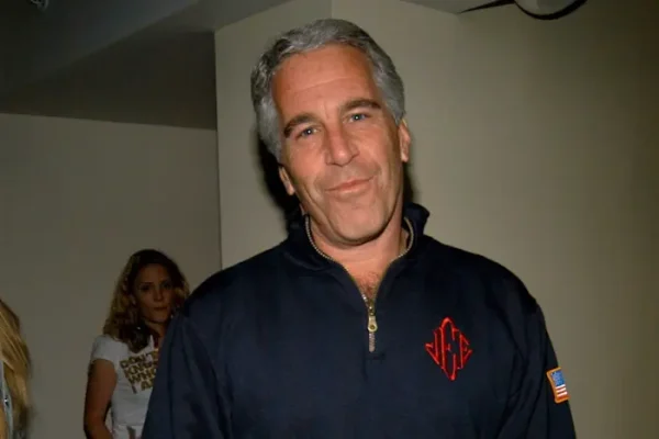 Epstein tentou comprar agência brasileira de modelos para "ter acesso a garotas"