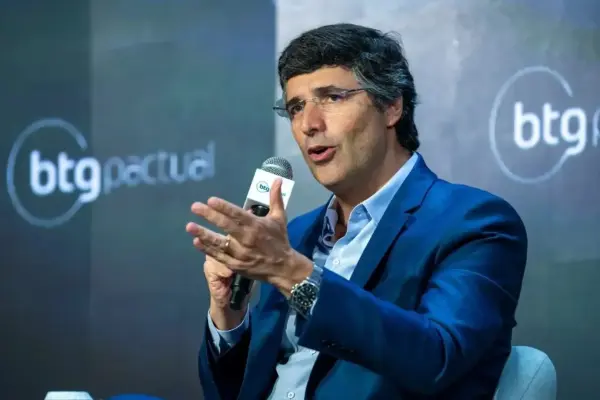 André Esteves, CEO do BTG Pactual, é mencionado nos arquivos de Epstein