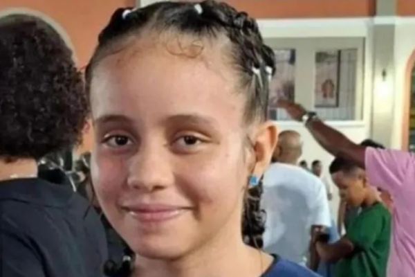 Adolescente é morta a machadada e pai vira suspeito após ser encontrado morto por suposto suicídio