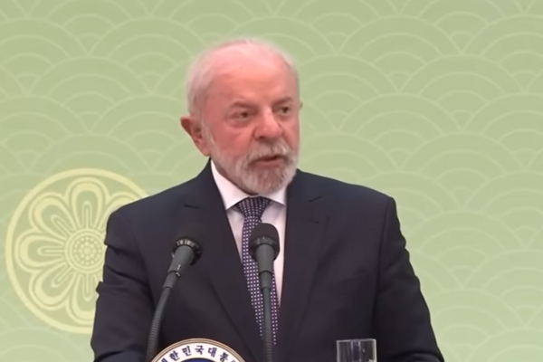 Na Coreia do Sul, Lula alerta para ameaças à democracia e o avanço do “extremismo e desinformação”