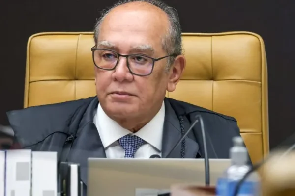 Gilmar denuncia jornalistas que atacam STF: "Ressentidos com freio imposto à Lava Jato"