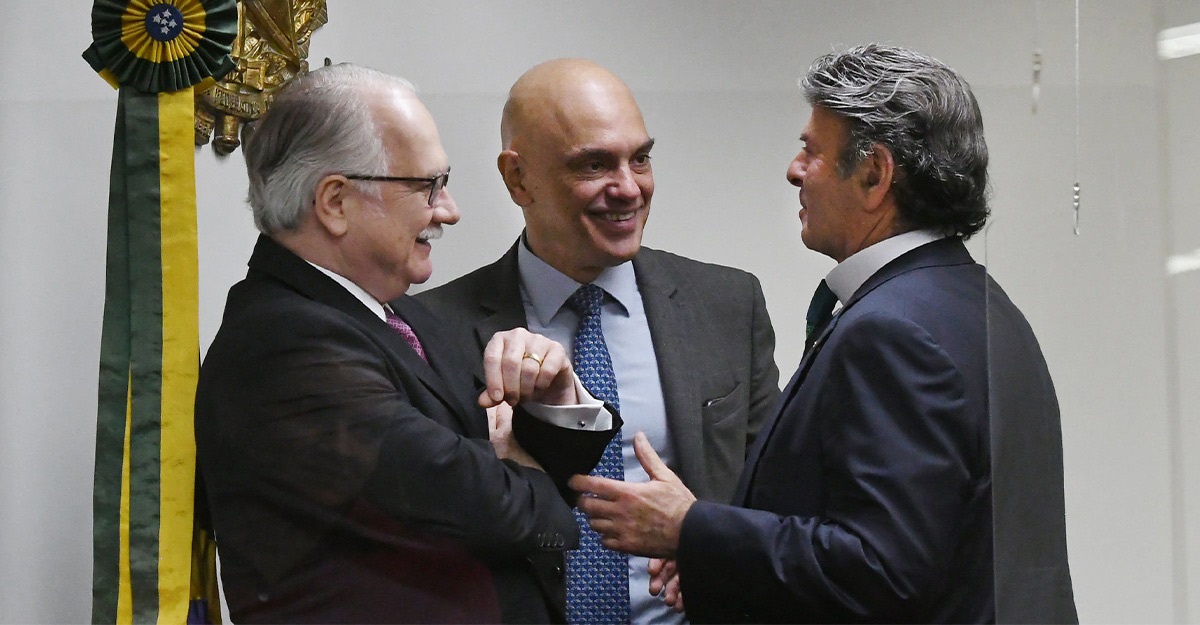 Edson Fachin, Alexandre de Moraes e Luiz Fux conversando