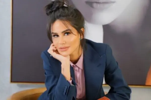 A Folha vai dispensar a colunista ou o robô? Por Moisés Mendes