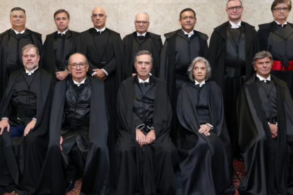 O escândalo seletivo com o vazamento de conversas no STF. Por Moisés Mendes