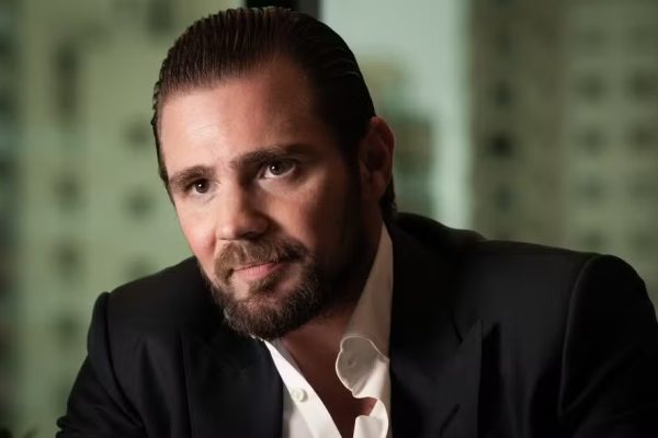 O jatinho de R$ 200 milhões, o fundo sob suspeita e a venda silenciosa de Vorcaro