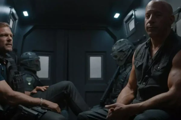 VÍDEO - Ator de 'Velozes e Furiosos' é flagrado espancando vizinho