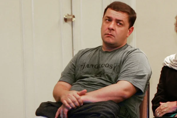 CPI do INSS pede prisão preventiva de Lulinha em relatório final