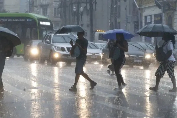 São Paulo pode ter chuva forte nesta segunda (30); veja a previsão