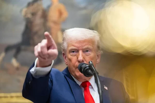 Espanha recusa uso de bases aéreas para os EUA e Trump ameaça cortar relações comerciais