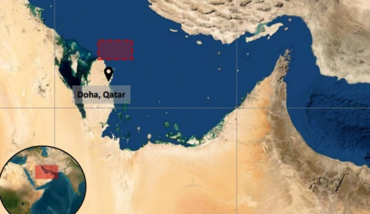 Sinalização do local onde petroleiro foi atingido