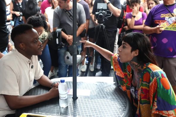 Deputado do MBL provoca tumulto em ato do Dia da Mulher na Avenida Paulista