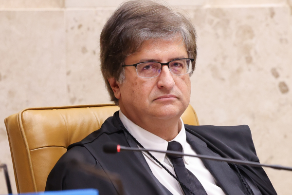 Gonet rebate Mendonça após crítica pela prisão de Vorcaro