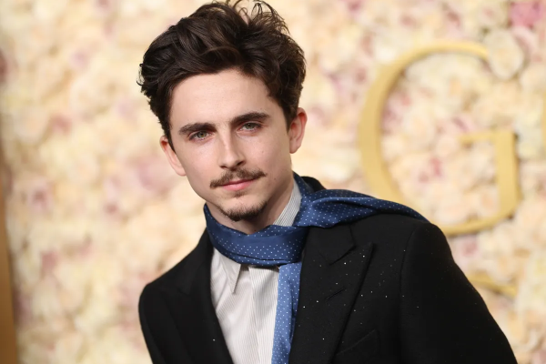 Rival de Wagner Moura no Oscar vira alvo de campanha entre votantes