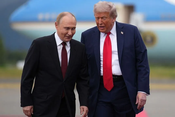 EUA permitem comércio de petróleo da Rússia pela 1ª vez desde início da guerra na Ucrânia