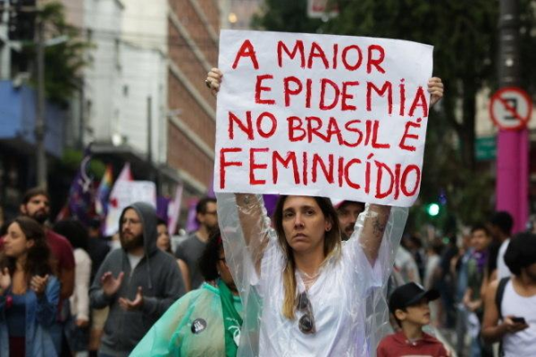 70 mulheres são agredidas por homens embriagados a cada dia em SP, diz levantamento