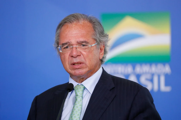 Governo é condenado a pagar R$ 150 mil por fala de Paulo Guedes em 2020