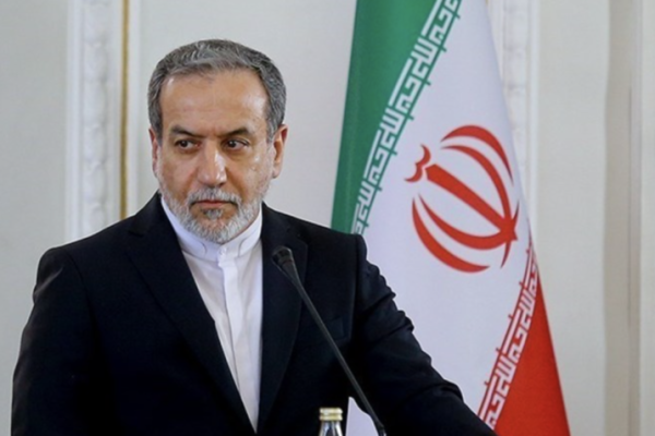 Irã denuncia EUA e Israel por genocídio na ONU após assassinato de 175 pessoas em escola