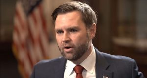 O vice-presidente dos Estados Unidos, J.D. Vance, falando