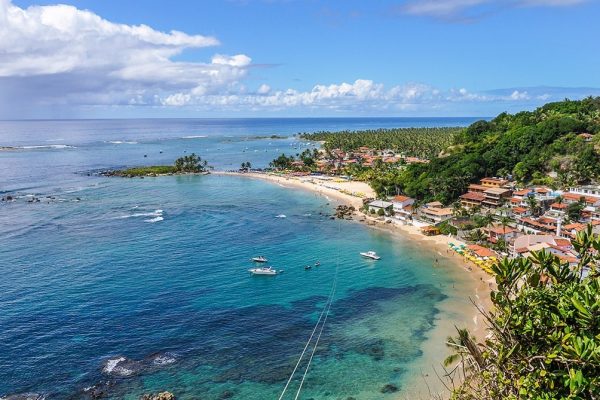 VÍDEO mostra turistas israelenses deixando Morro de São Paulo às pressas