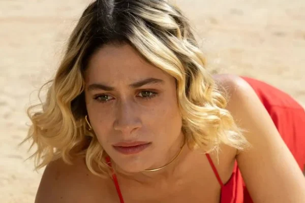 Atriz Luisa Arraes é assaltada em SP e pede: "Vamos eleger alguém mais legal"