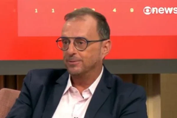 VÍDEO - Octavio Guedes contraria colegas da GloboNews e diz que CPI do INSS virou "circo"