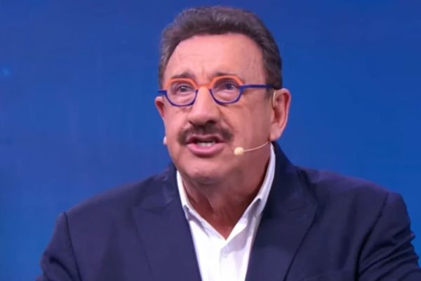 E a plateia aplaudiu o discurso da ratazana transfóbica. Por Moisés Mendes