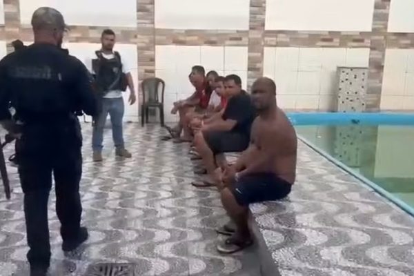 Polícia prende líder da facção 'Povo de Israel' em churrasco no Rio