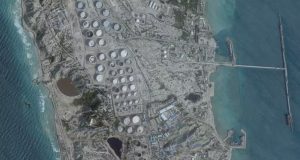 Imagem de satélite mostra terminal de petróleo na Ilha de Kharg, em fevereiro de 2026 - Planet Labs PBC/Handout via REUTERS