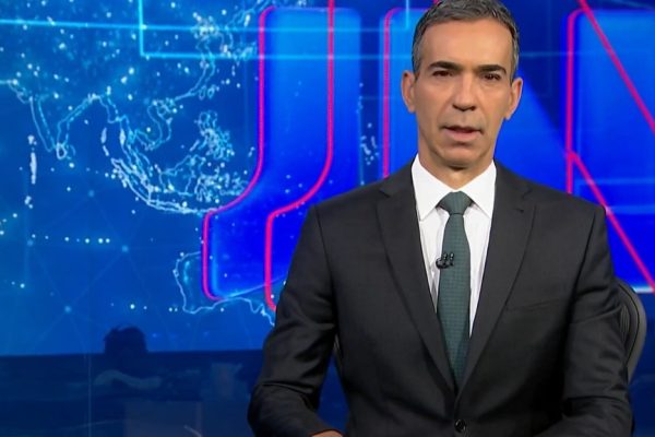 Globo espalha fake news contra Lulinha usando dados errados de desvios no INSS