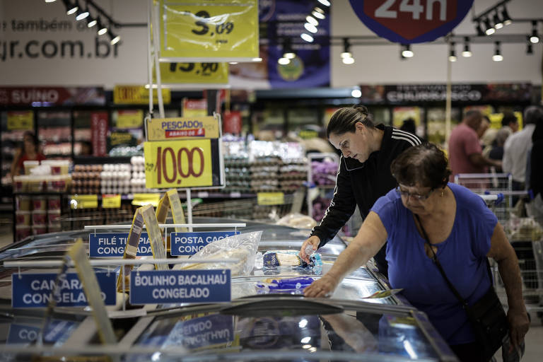 Foto do Carrefour da Avenida dos Autonomistas, em Osasco.