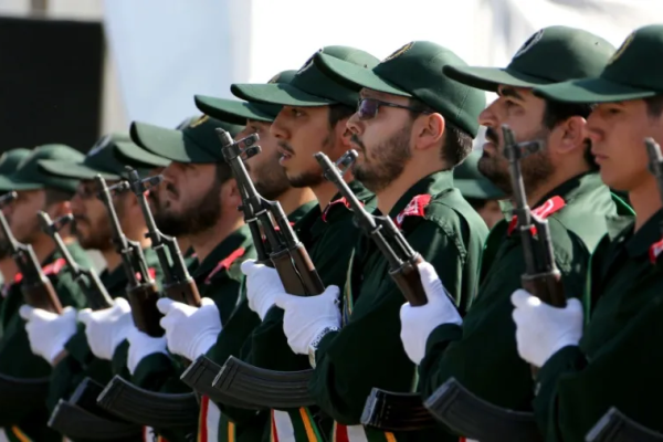 Guarda Revolucionária do Irã diz ter superado "era do diálogo" e estar na "fase da erradicação"