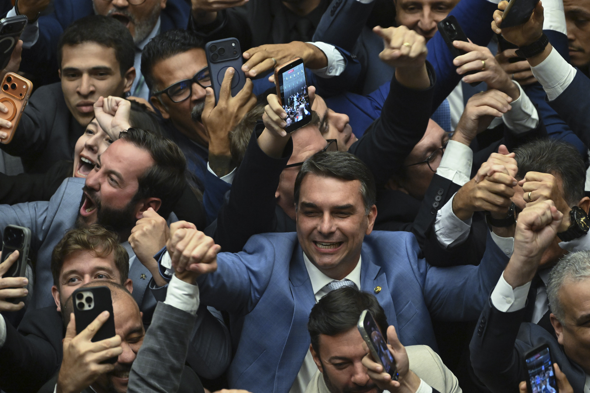 A PL da Dosimetria foi derrubada e com isso, PSOL e Rede articulam ação no STF