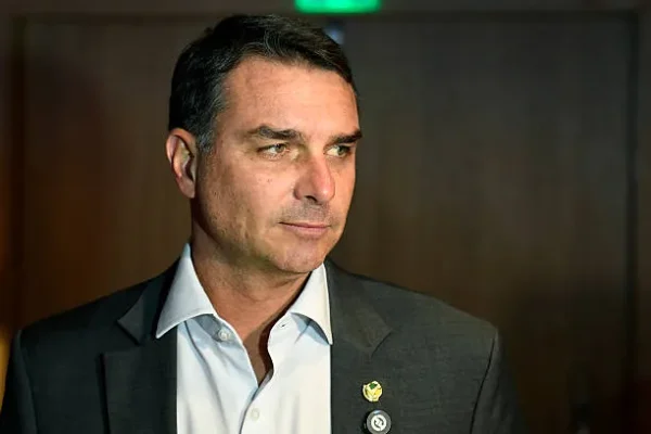 O debate inútil e escapista sobre o filho ungido. Por Moisés Mendes