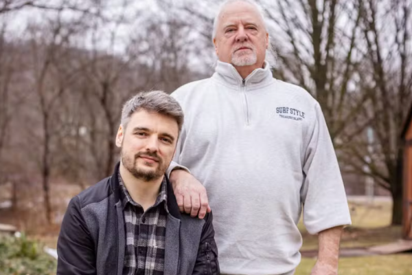 O desabafo do homem com psicose que atacou o pai: "Algo me dizia para matá-lo"