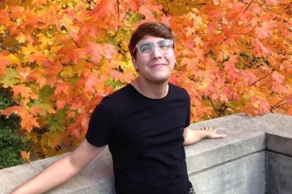 Professor brasileiro some na Argentina após encontro marcado por aplicativo