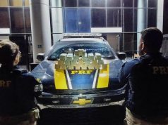 Dois agentes da PRF com montante em dinheiro vivo de R$ 750 mil