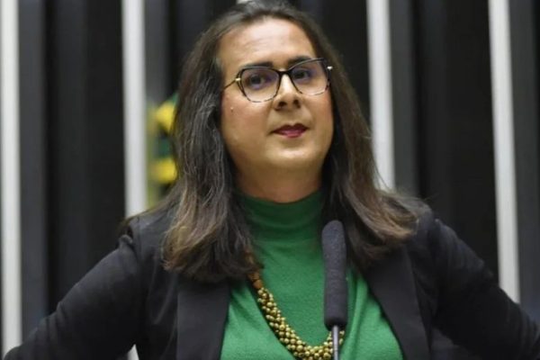 Duda Salabert troca o PDT pelo PSOL: "Retorno às origens"