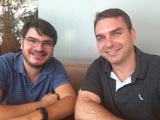 Flávio Bolsonaro em entrevista ao Rodrigo Constantino em 2016