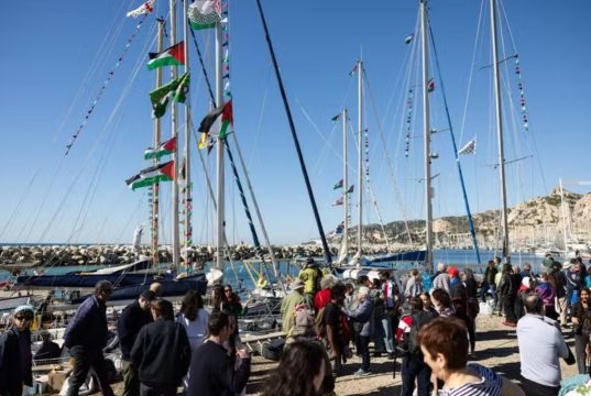 Flotilha de ajuda humanitária