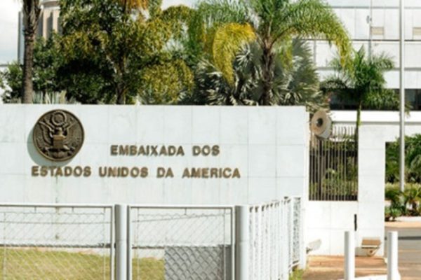 Itamaraty convoca embaixada dos EUA após expulsão de delegado da PF