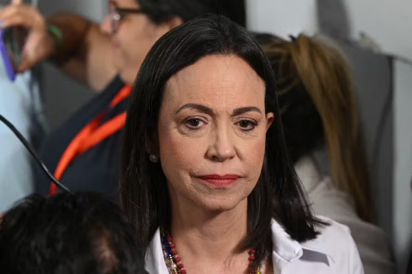 Golpista María Corina Machado é convidada por bolsonaristas para Comissão no Senado