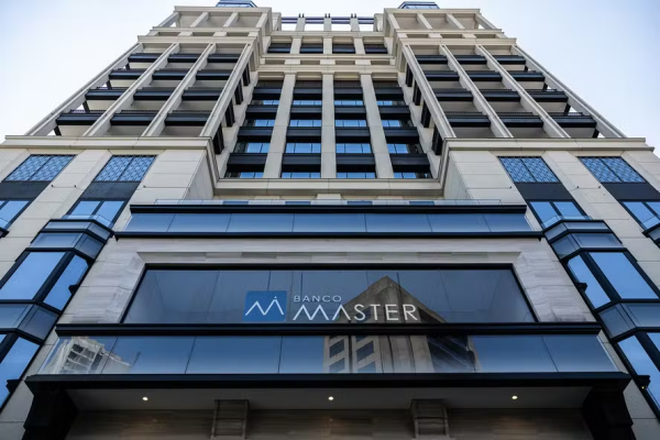 INSS: Banco Master lucrou mais com consignado do que com juros em 2024; entenda