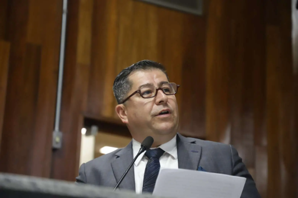 Integrante do PCC usou Palácio dos Bandeirantes para posar helicóptero e ir a jogo do São Paulo