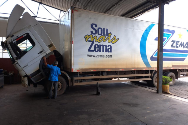 Empresa flagrada em centro do Grupo Zema é incluída na lista suja do trabalho escravo