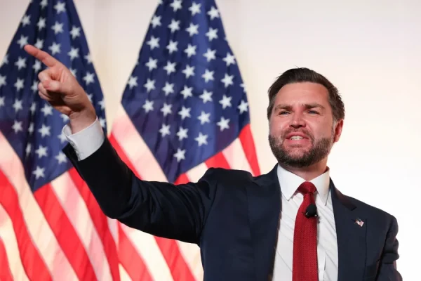 EUA suspendem viagem de J.D. Vance após impasse nas negociações com o Irã