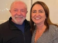 Lula e Kátia Abreu sorrindo lado a lado