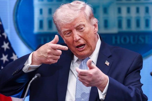 Irã denuncia ameaça de Trump como genocídio e promete reação imediata