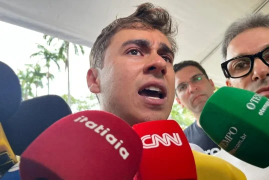 O deputado federal Nikolas Ferreira (PL-MG) propôs uma emenda que visa responsabilizar o governo pelos custos do fim da 6x1