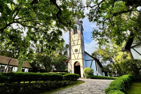 Com “sabor" Gramado, cidade “mais barata” na Serra Gaúcha atrai 800 mil turistas